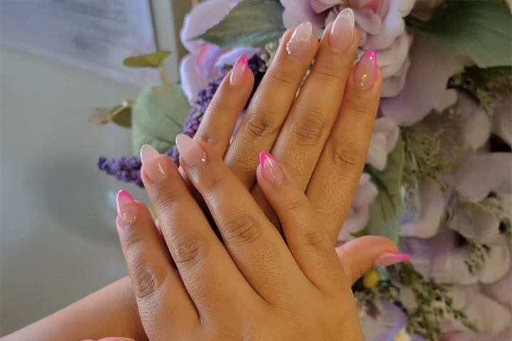 nail salon services in flushing queens